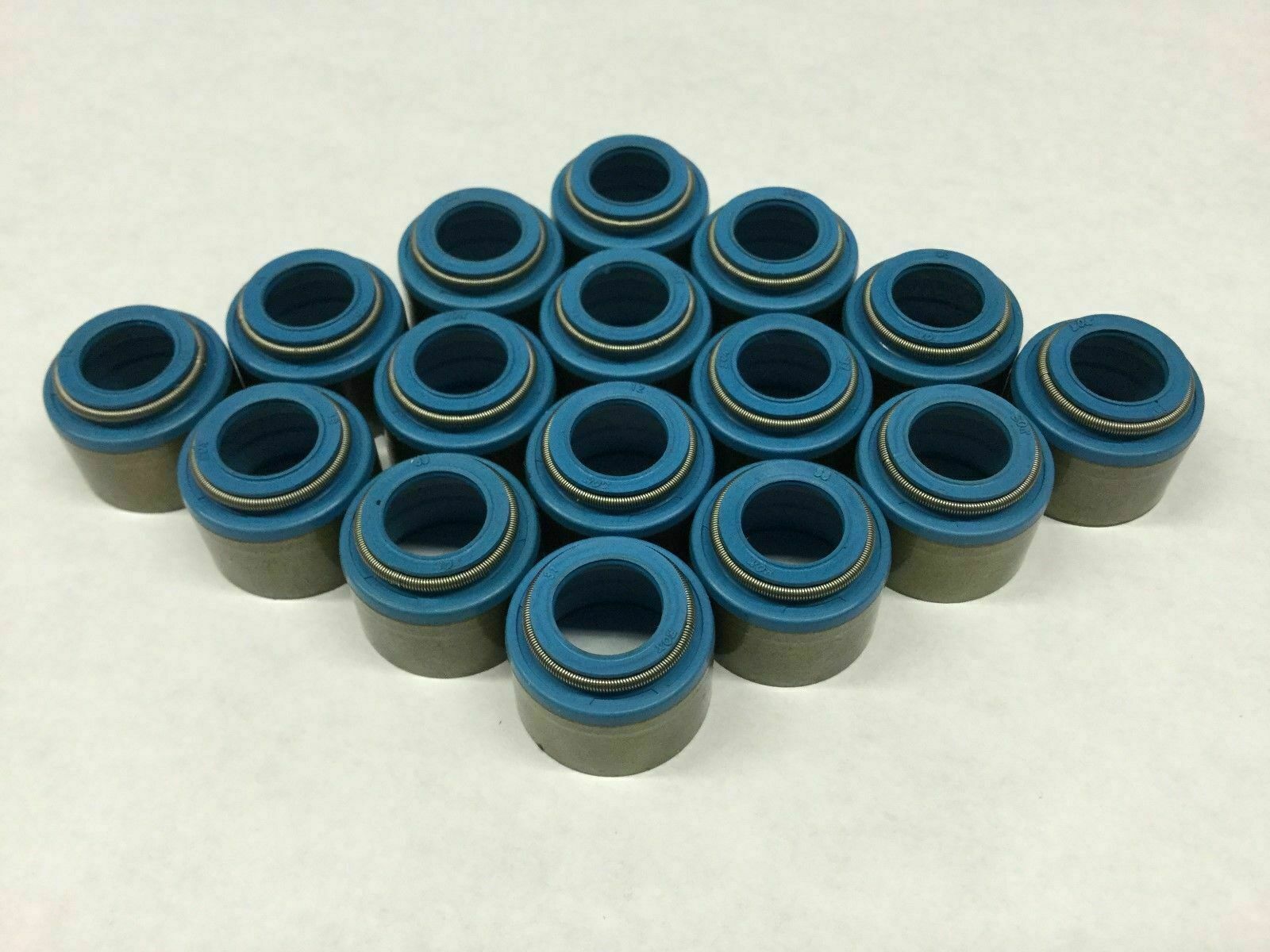 Neue 16 Metallgehäuse-Ventilschaftdichtungen aus Viton 3/8" x .531" Chevy Ford Chrysler