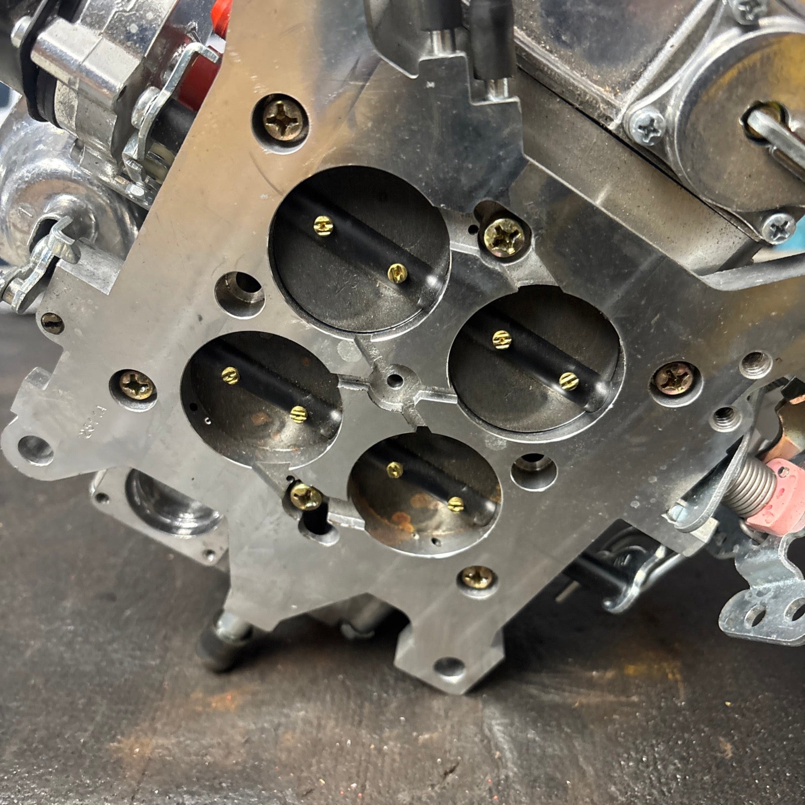 Brawler carb BR67270 SBC 600 CFM