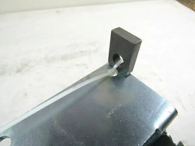 90 degree Under Dash Brake Pedal Booster Bracket Assembly Silver Zinc B10519