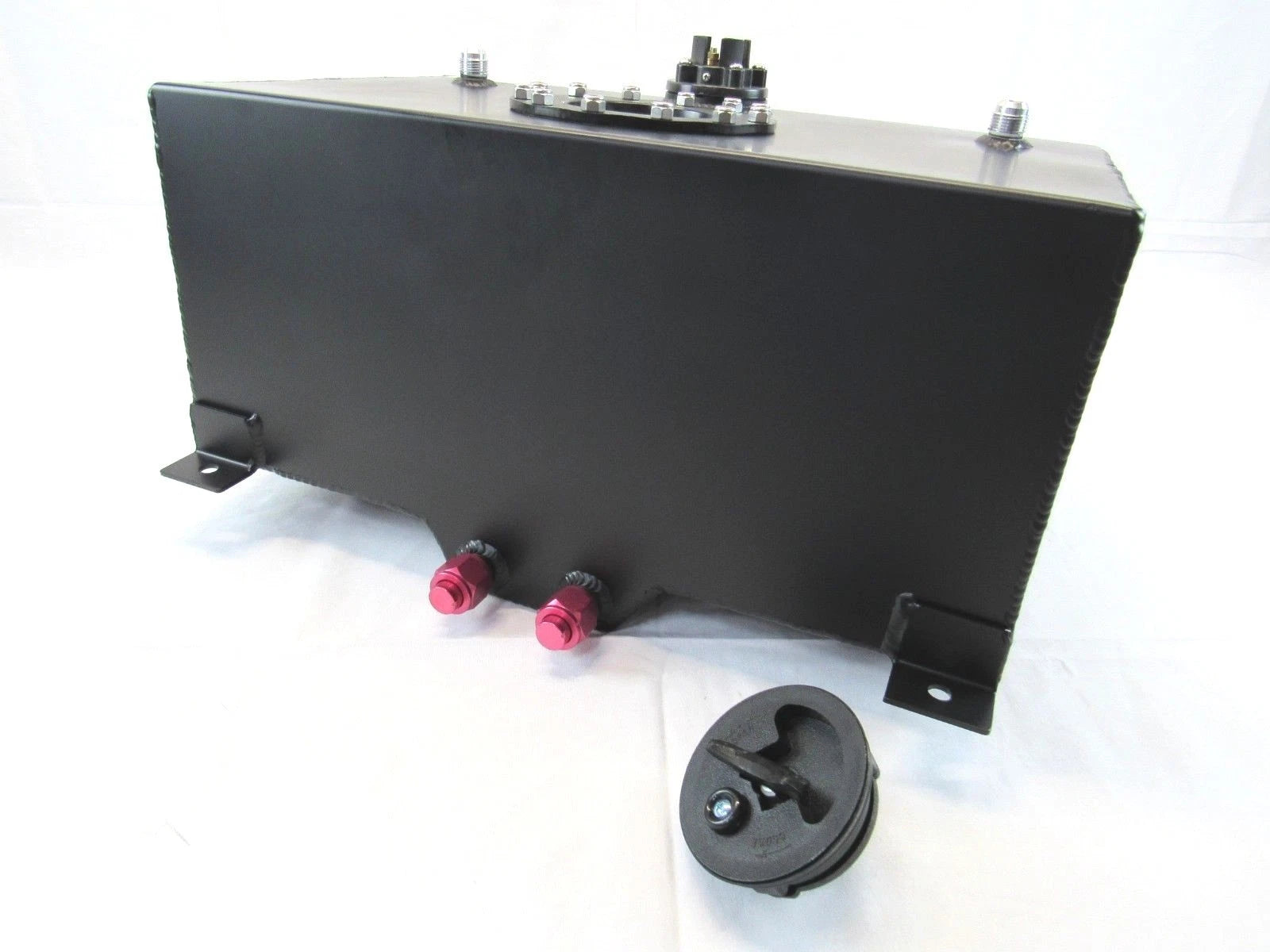 Aluminum 8 Gallon Fuel Cell With 0-90ohm Sending Unit Black F51003BK