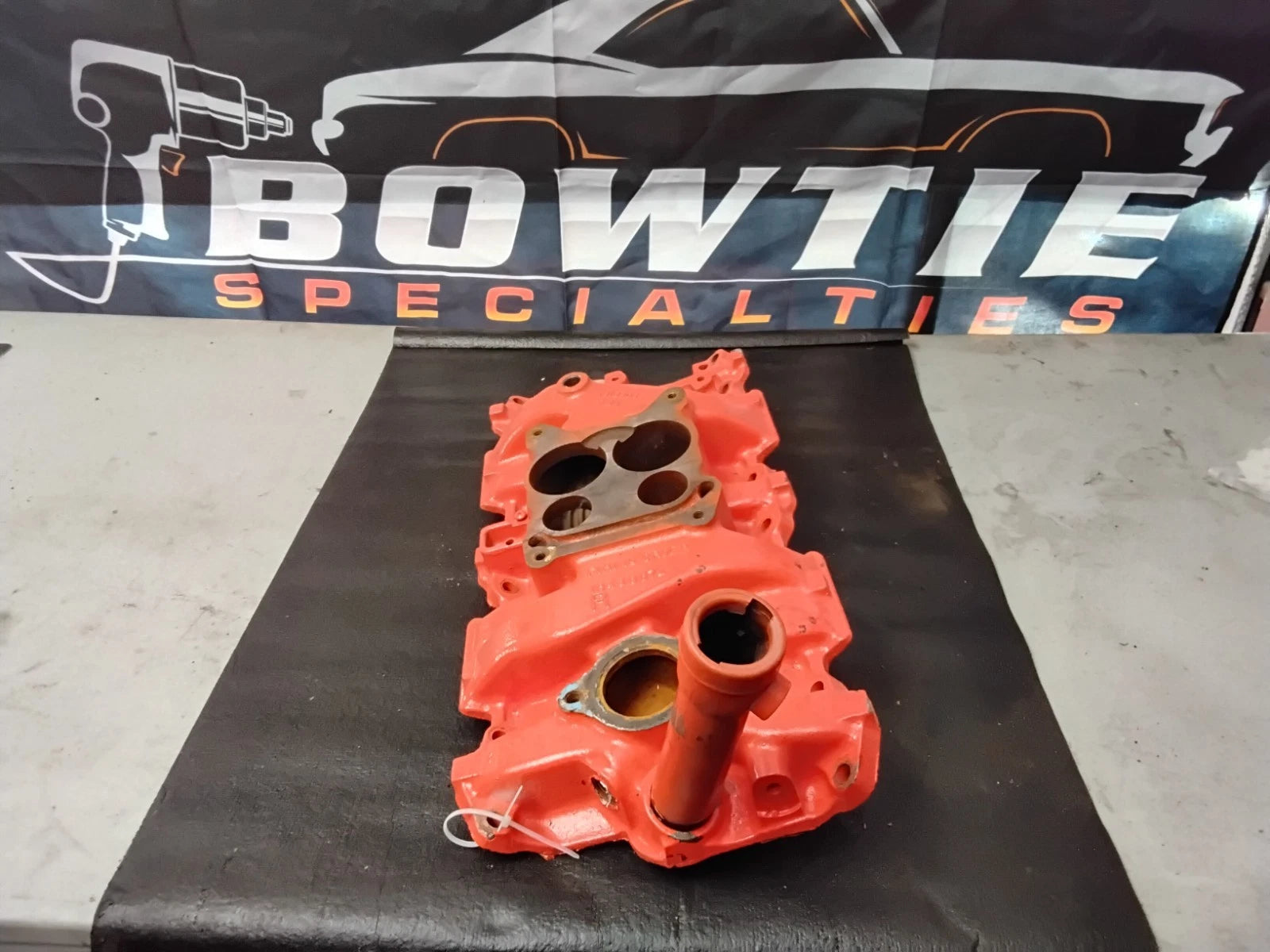 3919803 GM Intake Manifold 67 68 L30 327 L48 350 295hp SBC Camaro Corvette SS