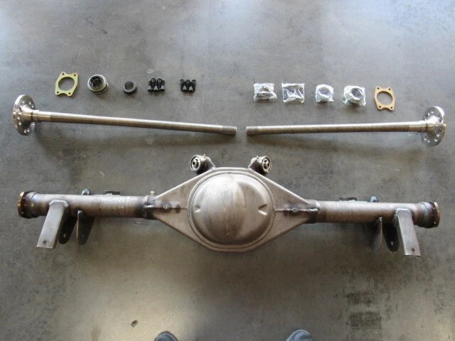 1968-72 A Body Chevelle Ford 9'' Rear End 31 Spline Axles