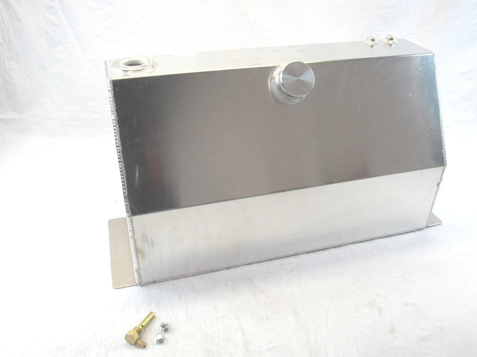 Universal 16 Gallon Fabricated Aluminum Fuel Tank W/ Cap BPF-2003