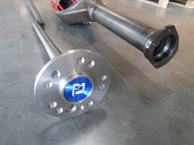 Ford 9'' Universal Performance 61'' Rear End w/ Precut 31 Spline Axles C24024