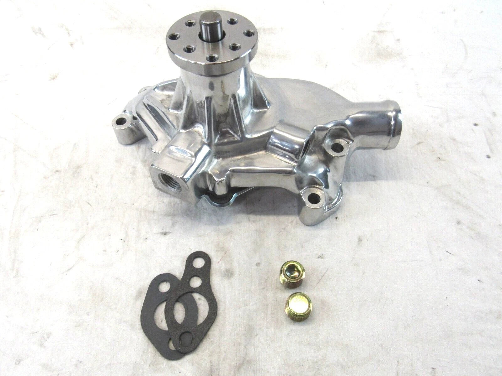Chevy 327 350 High Perf. Aluminum Short Water Pump w/ Heat Port Polished K71002P
