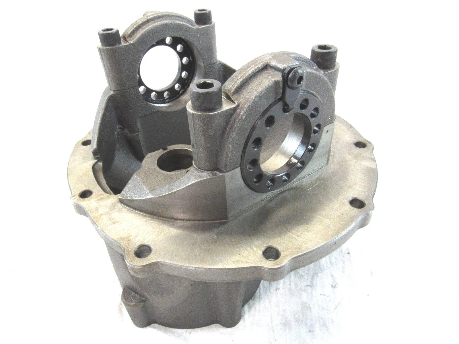 Ford 9'' Cast Iron Nodular 3rd Member Carrier Housing w/ 3.25 caps C23502