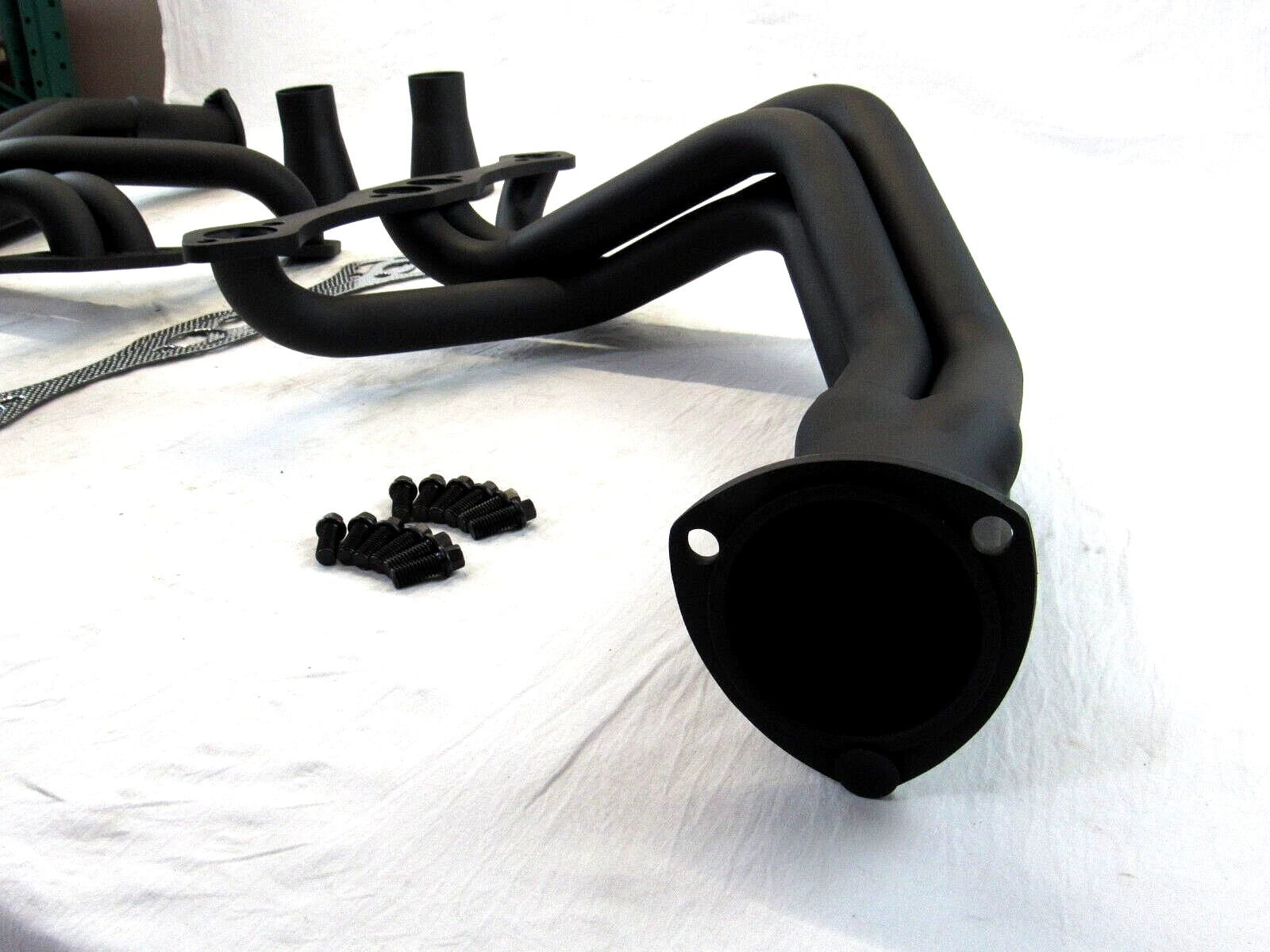 1928-48 Ford Chassis Small Block Chevy 283-350 Long Tube Headers Black H60051BK