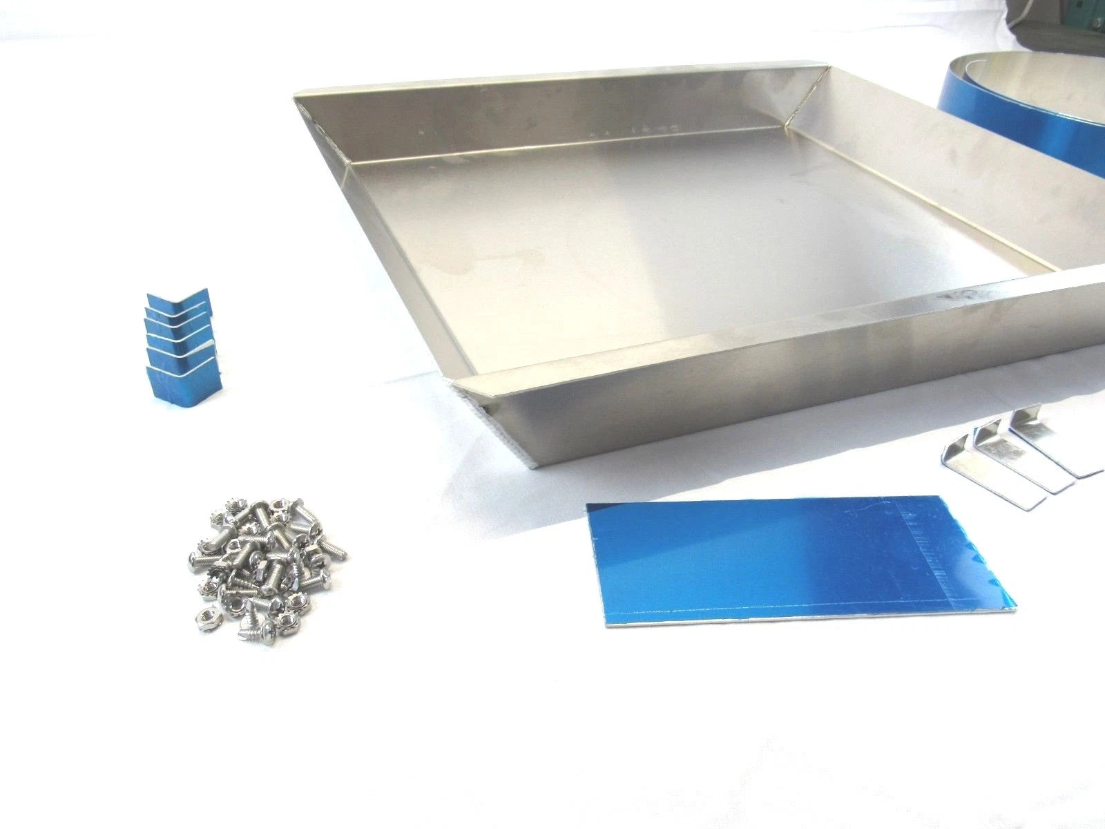 Universal 26" Radiator "DIY" Aluminum Fan Shroud Kit K72653-26