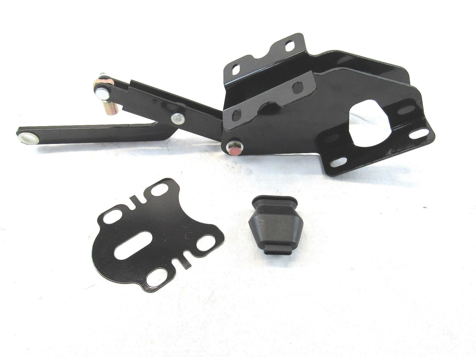 1966-70 Ford Fairlane 1966-73 Torrino Power Brake Booster Bracket Black B10518