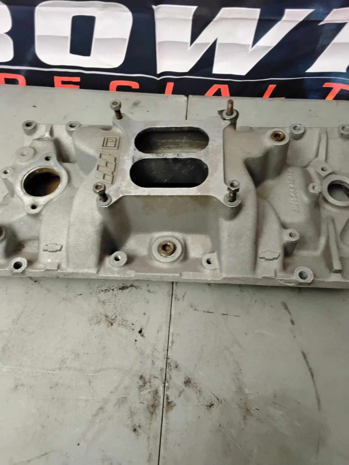 SBC Chevy 350 vortec intake manifold, GM performance Bowtie intake 12464340, ZZ4