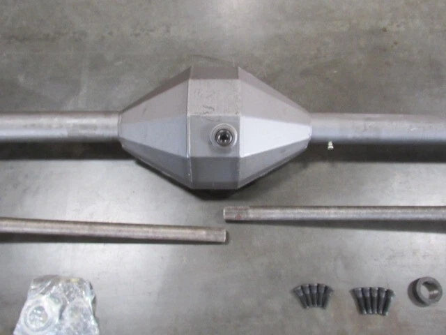 Ford 9'' Fabricated Rear End Housing w 31s Axles 58''