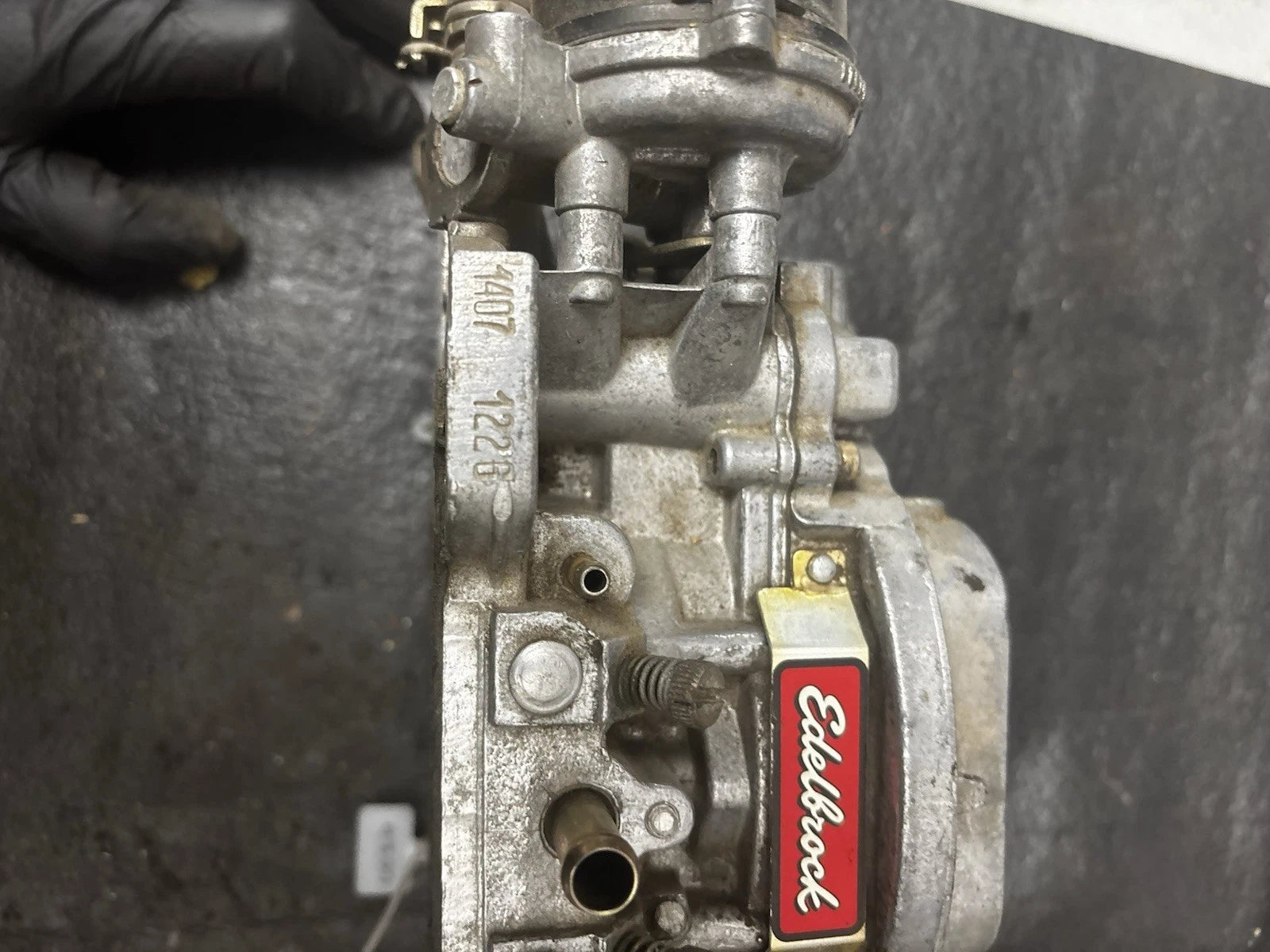Edelbrock 4-Barrel 4 Barrel BBL Carburetor 8867