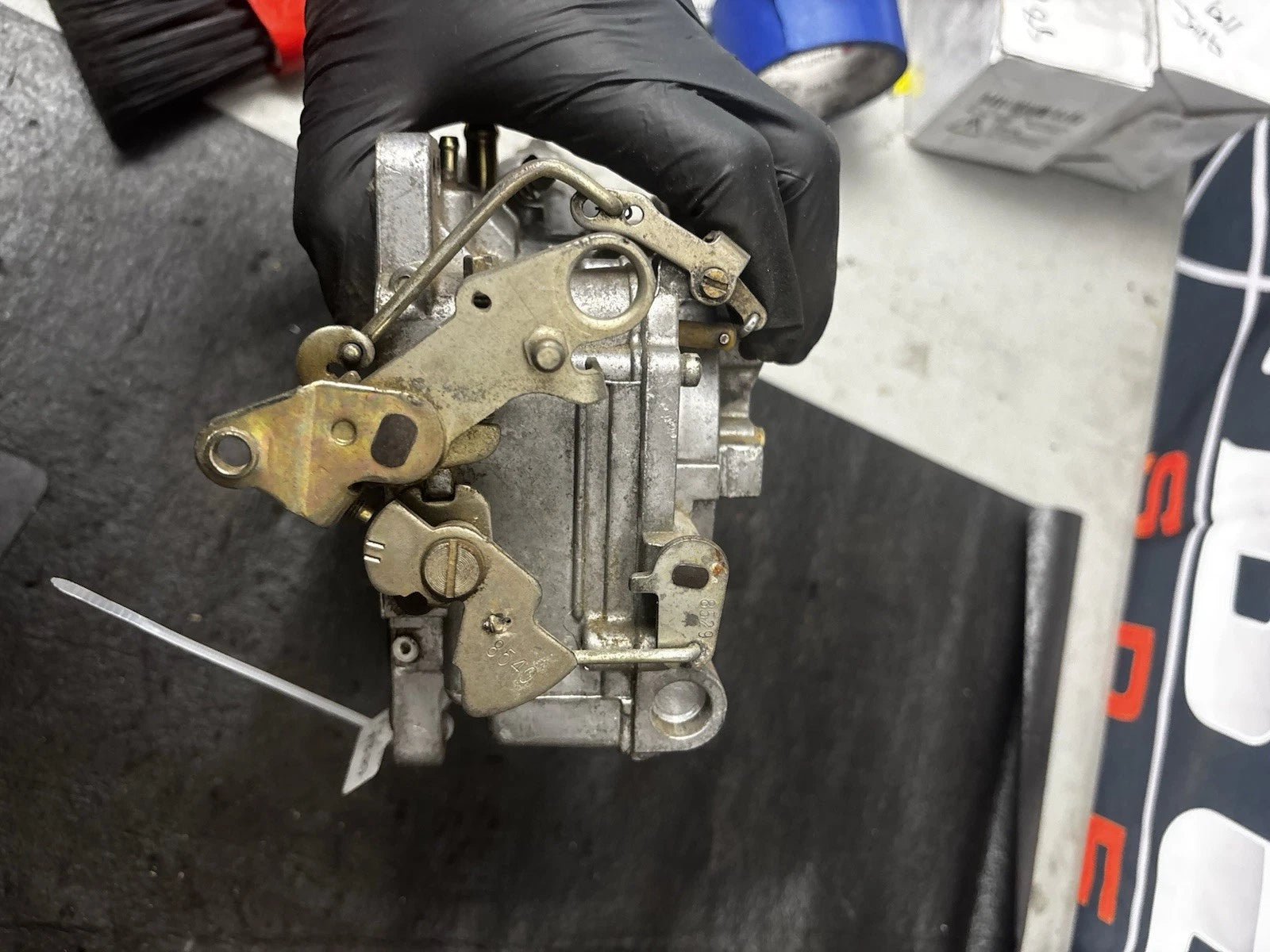 Edelbrock 4-Barrel 4 Barrel BBL Carburetor 8867