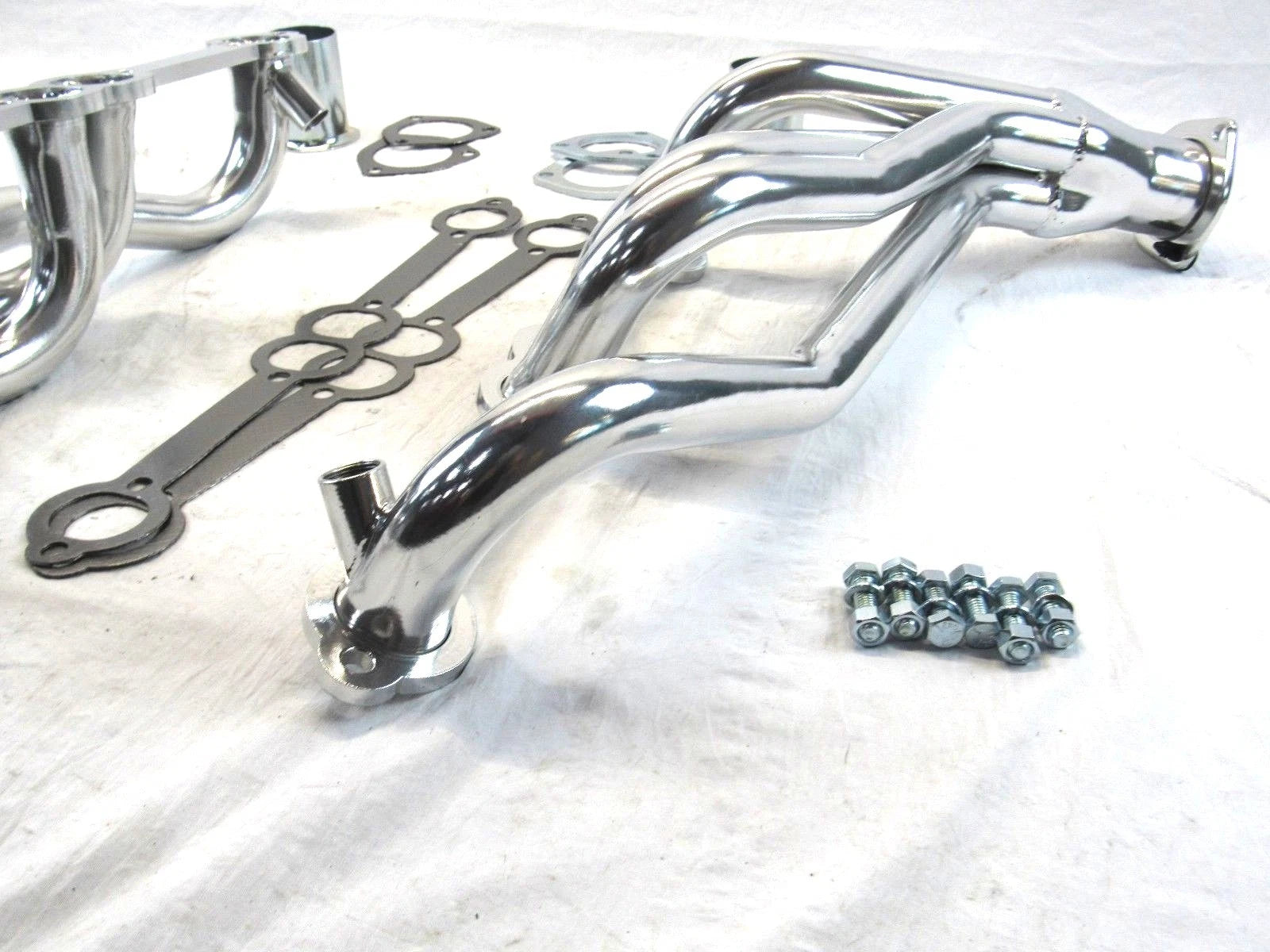 1988-95 GMC/Chevy 1500-3500 2wd/4wd Mid Length Header Ceramic H60357H