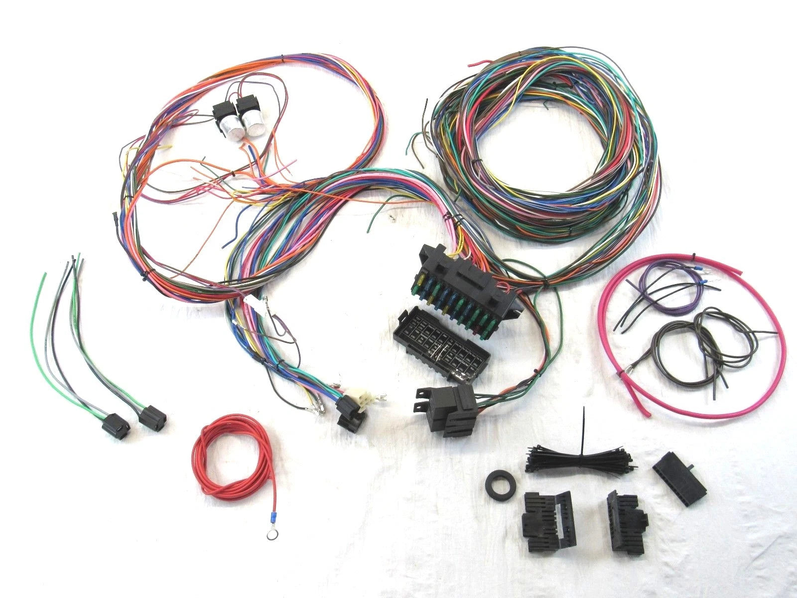 Universal 20 Circuit Wiring Harness Classic, Hotrod BPD-1002