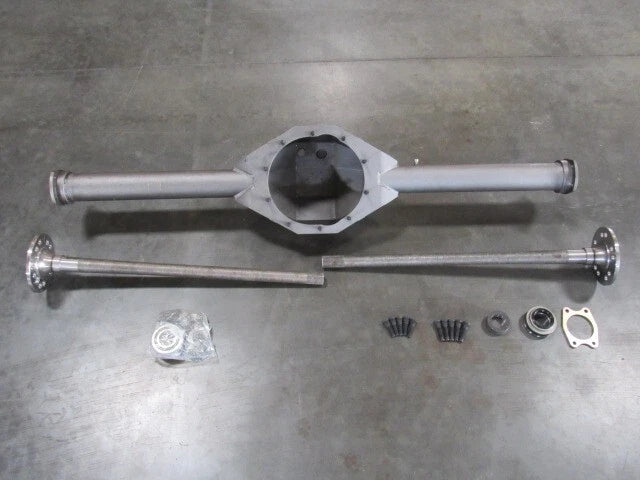 Ford 9'' Fabricated Rear End Housing w 31s Axles 58''