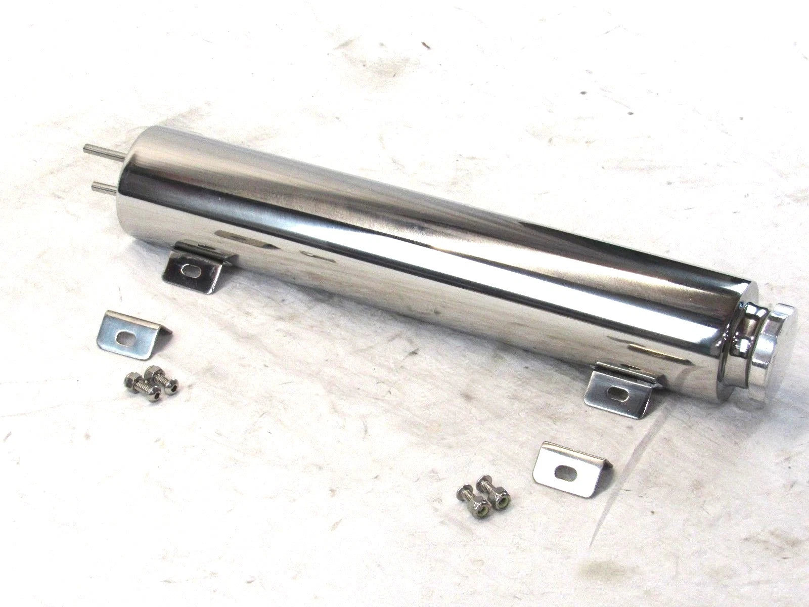 50oz. Universal Stainless Overflow Tank w/Mount 3" × 16“ Polished K72713