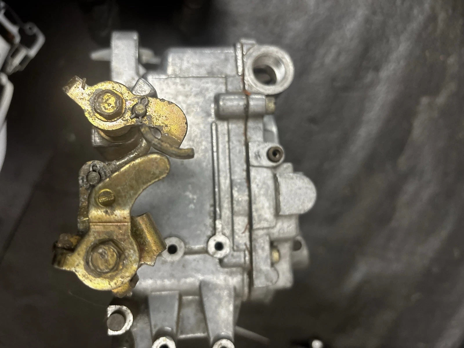 Edelbrock 4-Barrel 4 Barrel BBL Carburetor 8867