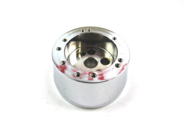 Universal Ididit, GM, Chevy 5 & 6 Hole Steering Wheel Hub Adapter Chrome S83012C