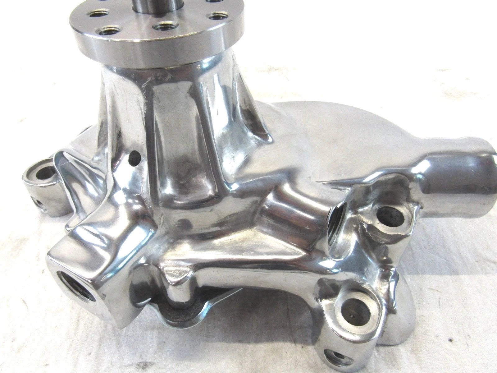 Chevy 327 350 400 Aluminum Short Water Pump 3/4'' Shaft Polished K71001P