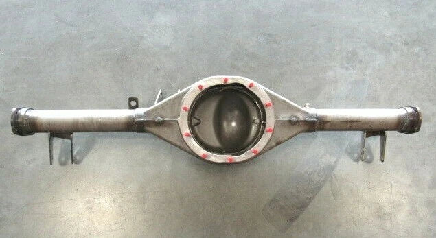 59-64 Impala Ford 9'' Narrow Housing for Skirts & 13'' Wheels 31 Spline C24113A