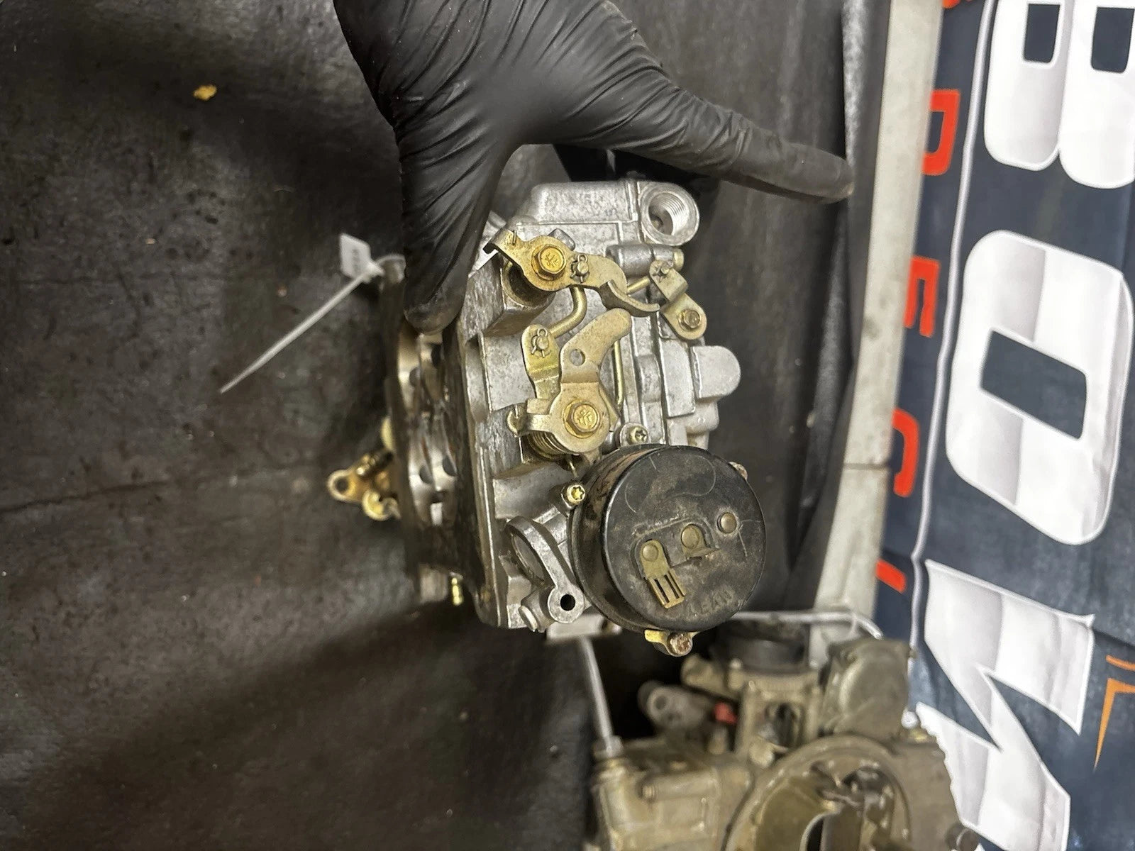 Edelbrock 4-Barrel 4 Barrel BBL Carburetor 8867